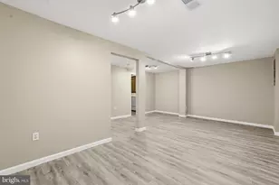 3158 Ellenwood Dr, Fairfax, VA 22031 - Photo 29