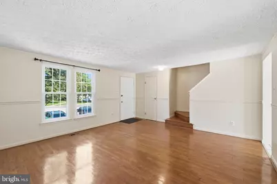 6989 Villa Del Rey Court, Springfield, VA 22150 - Photo 3