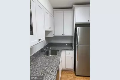 5904 Mount Eagle Drive #817, Alexandria, VA 22303 - Photo 13
