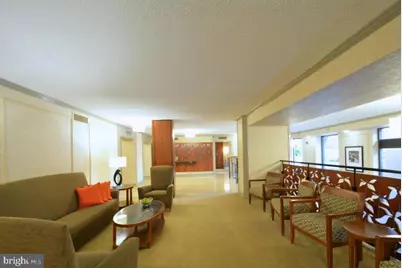 5904 Mount Eagle Drive #817, Alexandria, VA 22303 - Photo 3