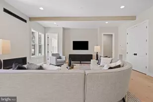 318 Center St N, Vienna, VA 22180 - Photo 29