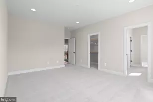 318 Center St N, Vienna, VA 22180 - Photo 61