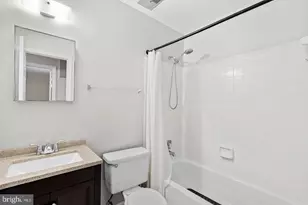 8942 Astongale Ct, Springfield, VA 22152 - Photo 21