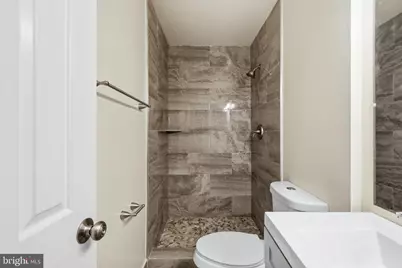 7810 Lake Pleasant Drive, Springfield, VA 22153 - Photo 31