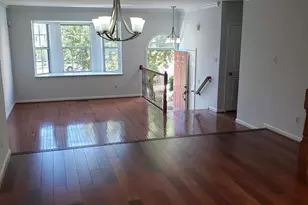 6839 Signature Cir, Alexandria, VA 22310 - Photo 5