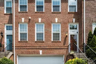 4749 Thornbury Dr, Fairfax, VA 22030 - Photo 1