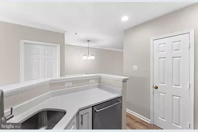 13384 Spofford Road #102, Herndon, VA 20171 - Photo 19