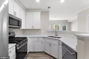 13384 Spofford Rd, Herndon, VA 20171 - Photo 17