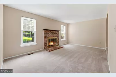 10065 Chestnut Wood Lane, Burke, VA 22015 - Photo 3