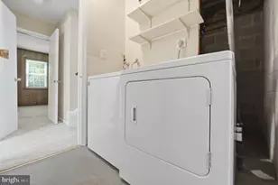 10065 Chestnut Wood Ln, Burke, VA 22015 - Photo 27
