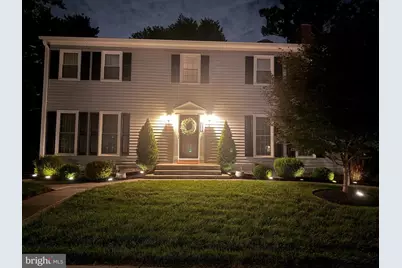 204 Whispering Wind Court SE, Vienna, VA 22180 - Photo 1