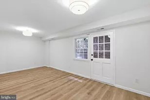 9103 Barrick St, Fairfax, VA 22031 - Photo 23