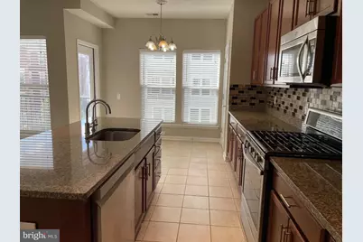 2953 Finsbury Place #96, Fairfax, VA 22031 - Photo 5