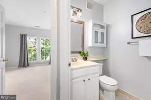 4137 Fountainside Ln, Fairfax, VA 22030 - Photo 27