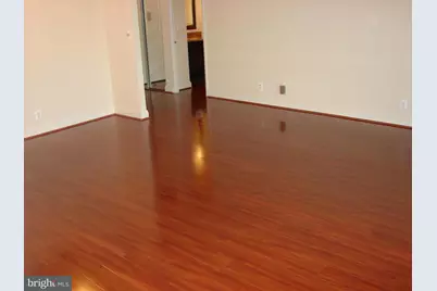 8360 Greensboro Drive #1006, McLean, VA 22102 - Photo 3
