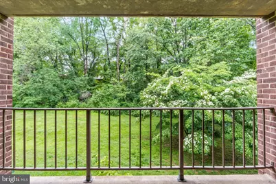 1422 Northgate Sq Square #12B, Reston, VA 20190 - Photo 7