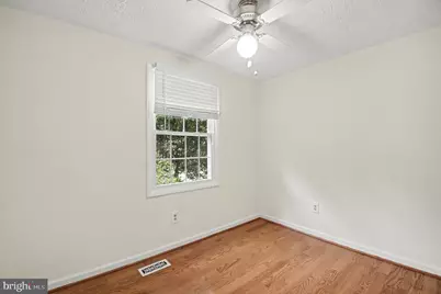 11510 Underoak Court, Reston, VA 20191 - Photo 15