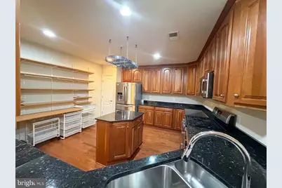 2905 Saintsbury Plz #317, Fairfax, VA 22031 - Photo 5