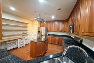 2905 Saintsbury Plaza, Fairfax, VA 22031 - Photo 5