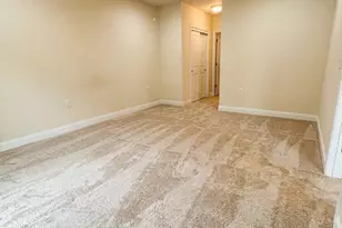 2905 Saintsbury Plaza, Fairfax, VA 22031 - Photo 17