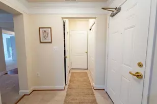 2905 Saintsbury Plaza, Fairfax, VA 22031 - Photo 3