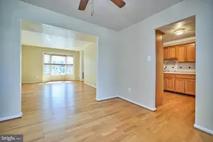 2788 Knollside Ln, Vienna, VA 22180 - Photo 9