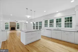1959 Horse Shoe Dr, Vienna, VA 22182 - Photo 13