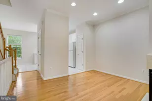 6490 Tayack Pl, Alexandria, VA 22312 - Photo 9