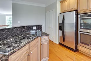4493 Monmouth St, Fairfax, VA 22030 - Photo 7