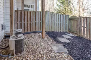 4493 Monmouth St, Fairfax, VA 22030 - Photo 23