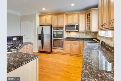 4493 Monmouth Street, Fairfax, VA 22030 - Photo 5