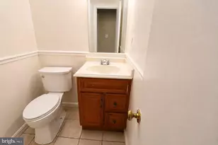 367 Linden Ct, Herndon, VA 20170 - Photo 15