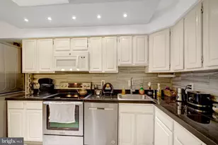 3709 S George Mason Dr, Falls Church, VA 22041 - Photo 11