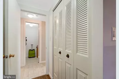 3709 S George Mason Drive #415E, Falls Church, VA 22041 - Photo 5
