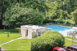 2844 Annandale Rd, Falls Church, VA 22042 - Photo 13