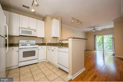 2765 Centerboro Drive #368, Vienna, VA 22181 - Photo 7