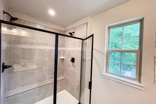 4480 Commons Dr, Annandale, VA 22003 - Photo 19