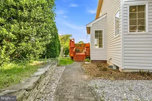 3718 Broadrun Dr, Fairfax, VA 22033 - Photo 31