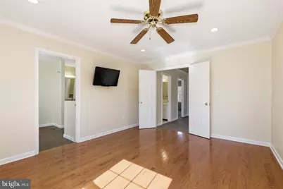 3931 Tallow Tree Place, Fairfax, VA 22033 - Photo 17