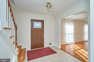 5806 Bent Twig Rd, McLean, VA 22101 - Photo 3