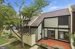 11092 Saffold Way, Reston, VA 20190 - Photo 3
