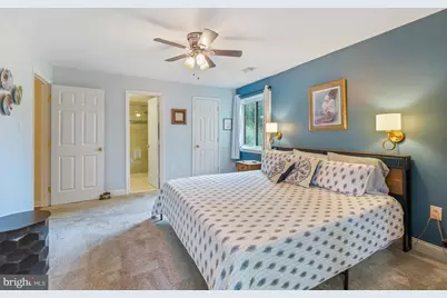 541 Florida Avenue #T4, Herndon, VA 20170 - Photo 11