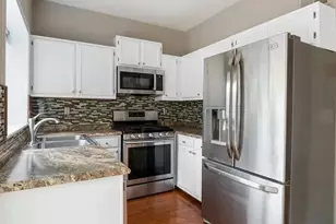 7253 Stover Dr, Alexandria, VA 22306 - Photo 3