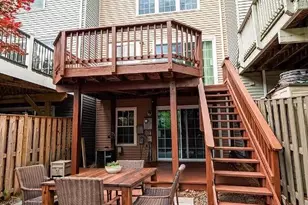 7253 Stover Dr, Alexandria, VA 22306 - Photo 9