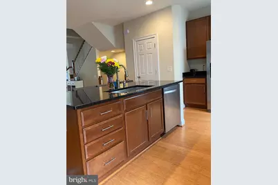 9532 Canonbury Square, Fairfax, VA 22031 - Photo 11