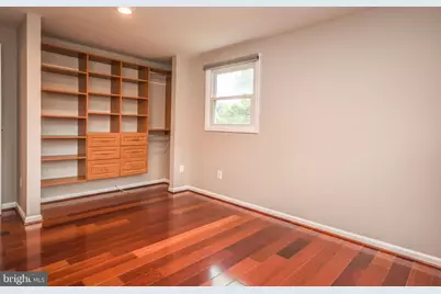 9627 Locust Hill Drive, Great Falls, VA 22066 - Photo 41