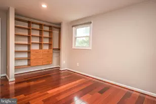 9627 Locust Hill Dr, Great Falls, VA 22066 - Photo 41