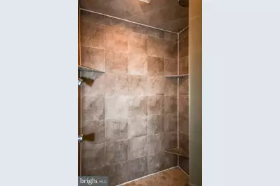 9627 Locust Hill Drive, Great Falls, VA 22066 - Photo 33