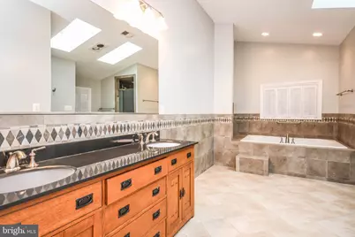 9627 Locust Hill Drive, Great Falls, VA 22066 - Photo 31