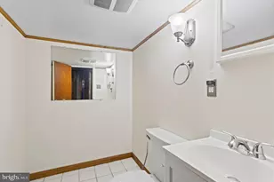 7600 Hamlet St, Springfield, VA 22151 - Photo 23